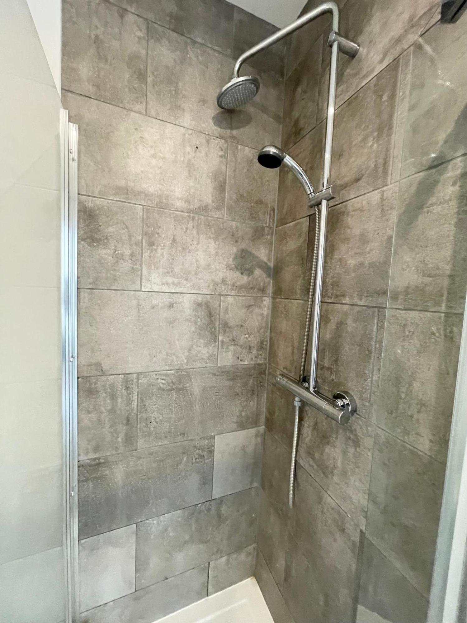 Victoria Maisonette Apartment London Bagian luar foto