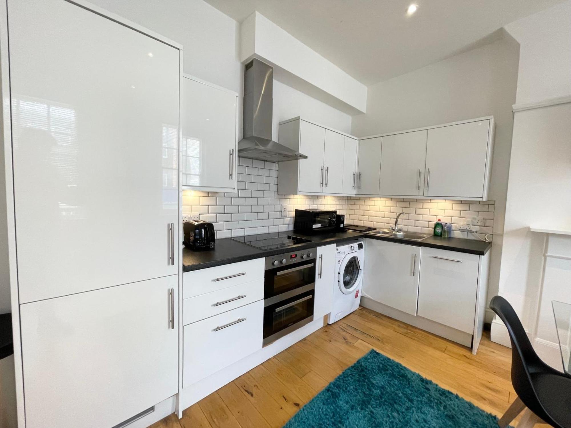 Victoria Maisonette Apartment London Bagian luar foto