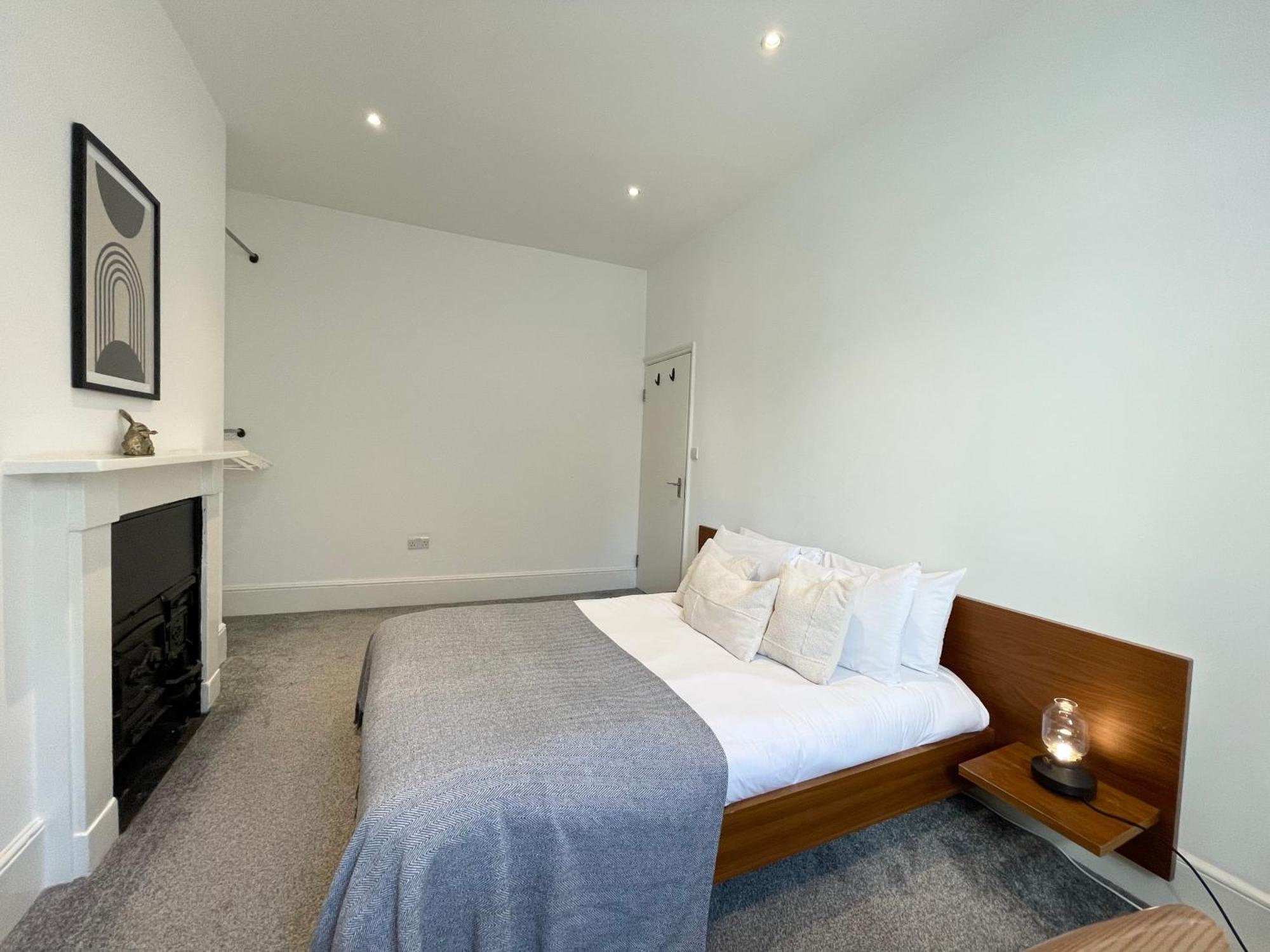 Victoria Maisonette Apartment London Bagian luar foto